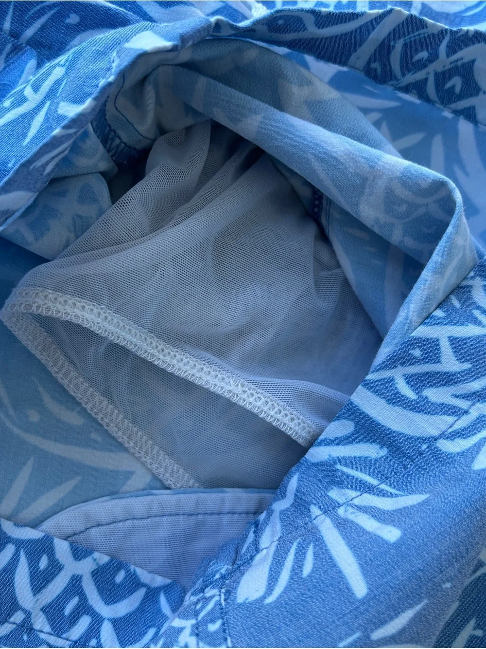 Chubbies Blue Pineapple Swim Trunks - Medium